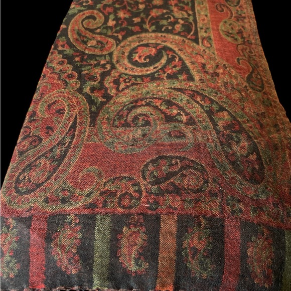 Multicoloured Embroidered Self Print Border - 70*180 - 100% Silk - Picture 6 of 6